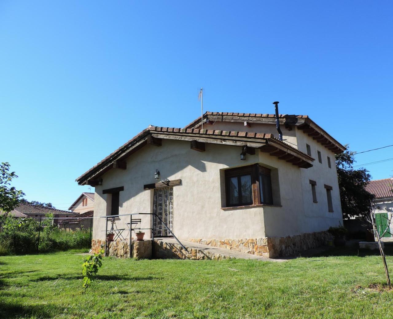 Pensjonat La Casa Del Cartero Pablo Saldana de Ayllon Zewnętrze zdjęcie